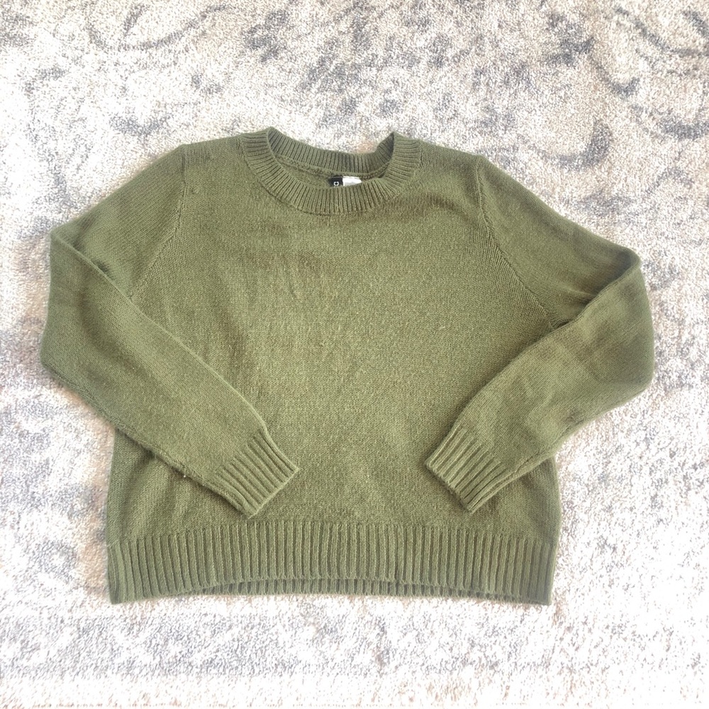 H&M Divided Green Sweater